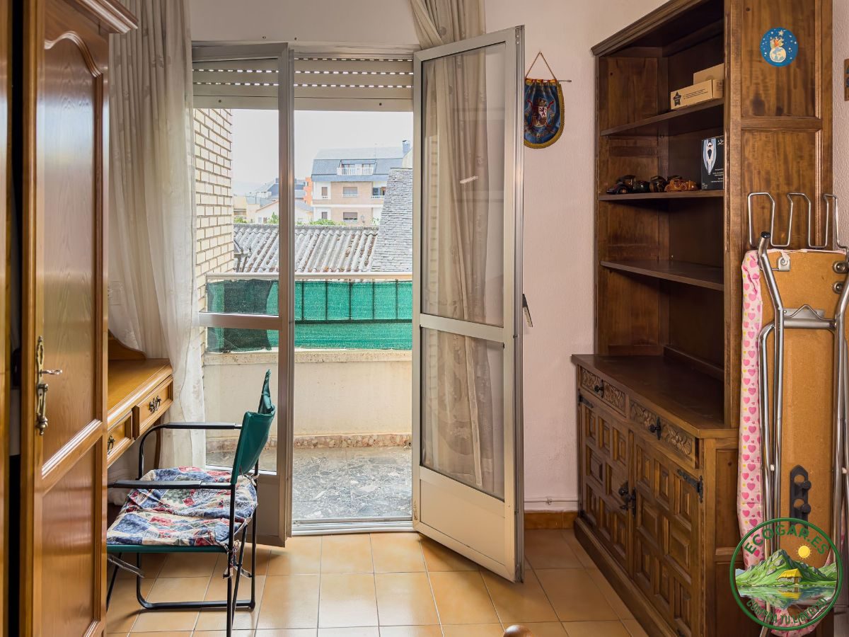 🏡 Piso en venta en Cacabelos | 3 habitaciones, terraza y listo para entrar - Foto 10