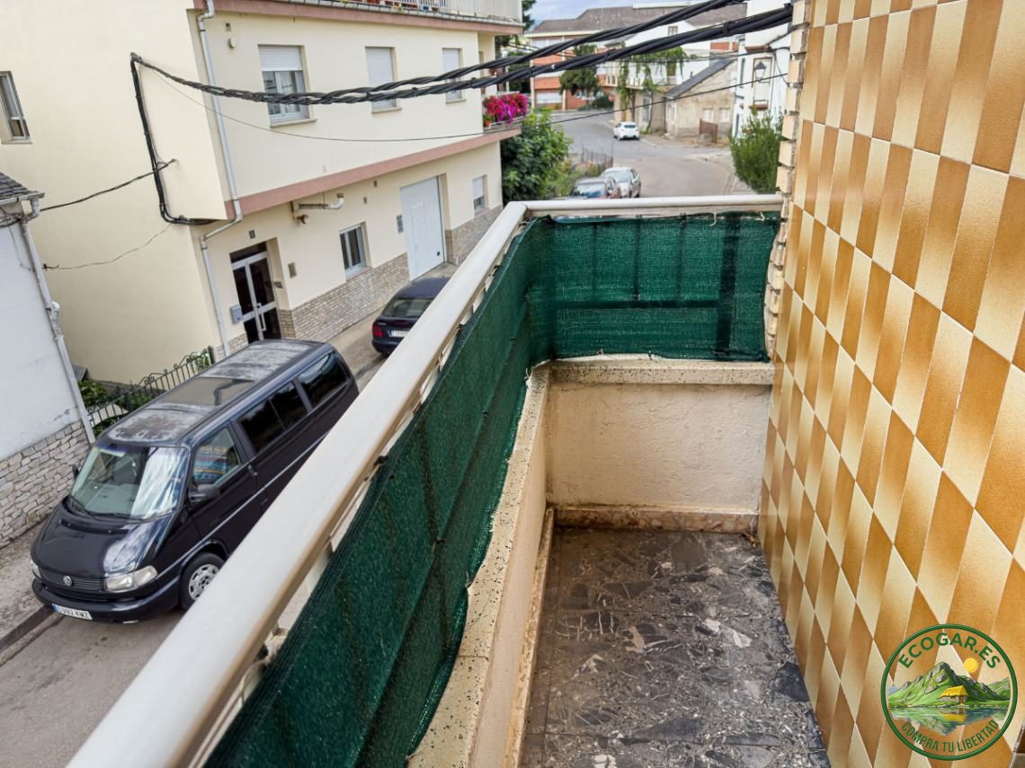 🏡 Piso en venta en Cacabelos | 3 habitaciones, terraza y listo para entrar - Foto 11