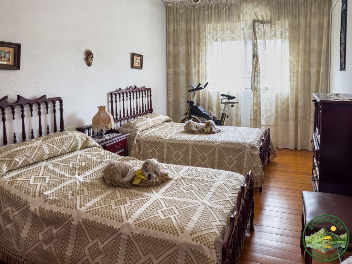 🏡 Piso en venta en Cacabelos | 3 habitaciones, terraza y listo para entrar