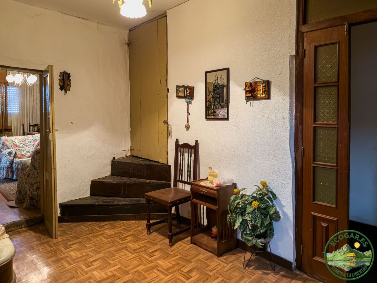 Piedra y vistas en Corullon - Foto 18