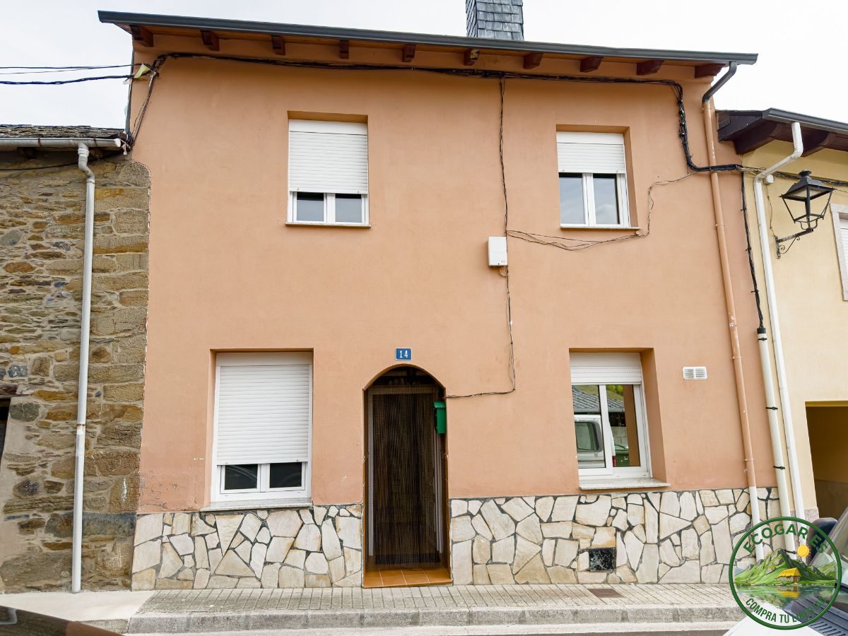 Casa reformada en Noceda