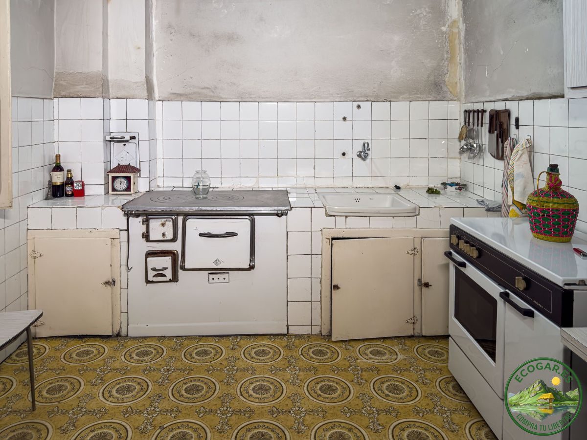 Casa con terreno para reformar en Toral - Foto 10