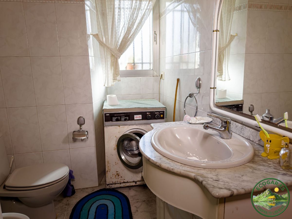 Casa en Noceda para reformar - Foto 4