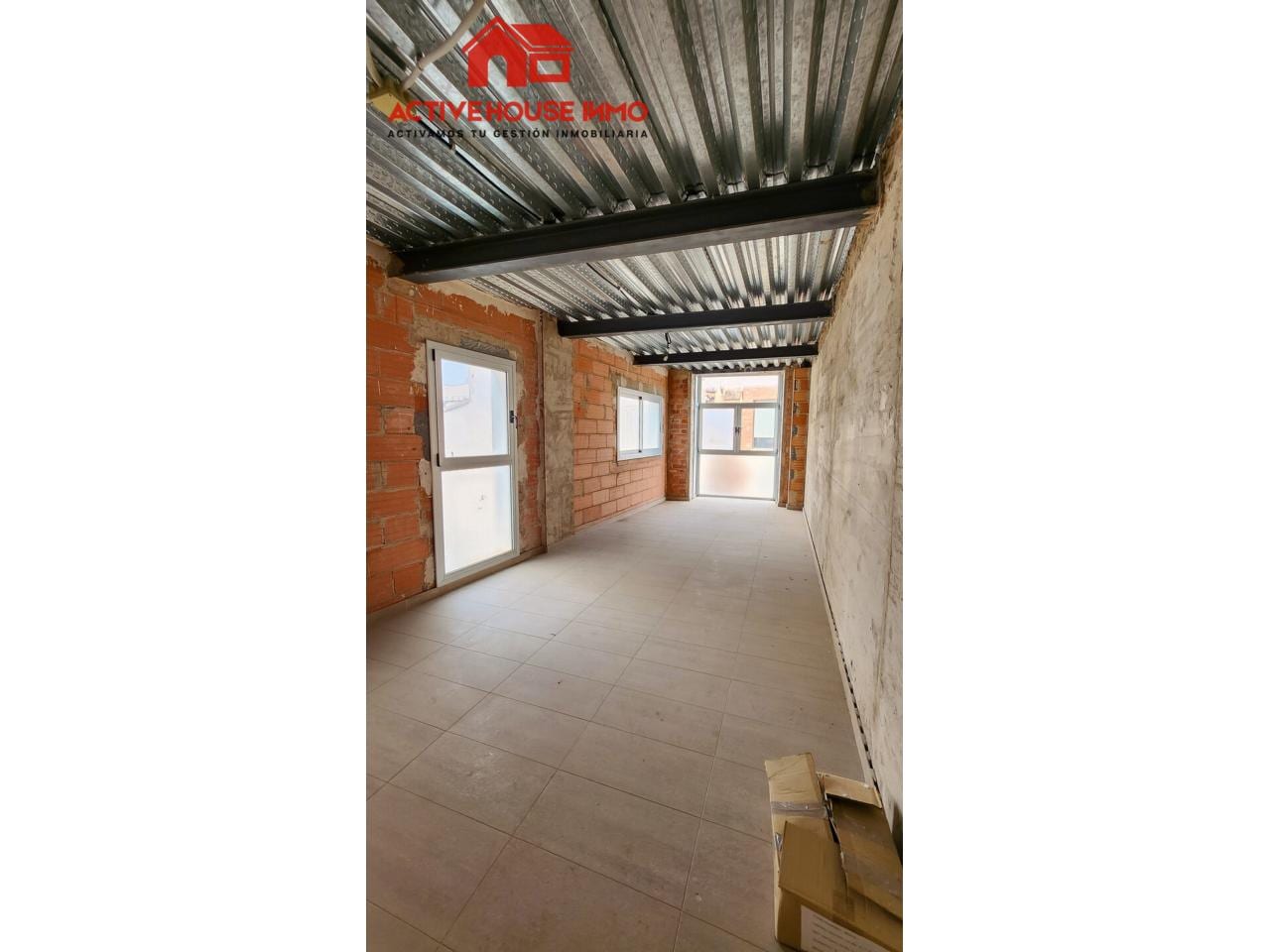 Casa con comercio en el centro de Santa Bàrbara - Foto 13
