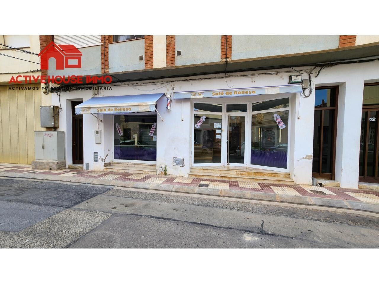 Comercio y almacén con posibilidad para construir vivienda en l'Aldea - Foto 1