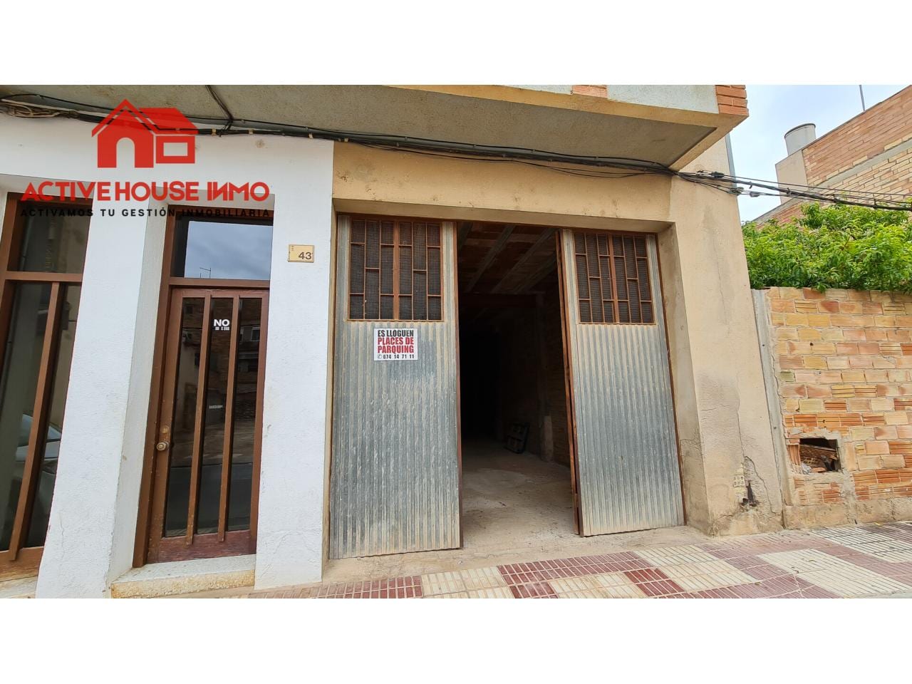 Comercio y almacén con posibilidad para construir vivienda en l'Aldea - Foto 4