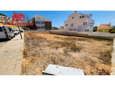 Solar para construir en zona Nord de la Ràpita, con la superfície de 2 parcelas.