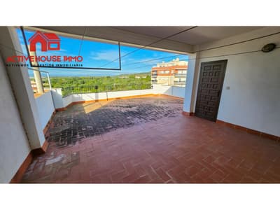 Casa entera de 5 plantas en venta en Alcanar