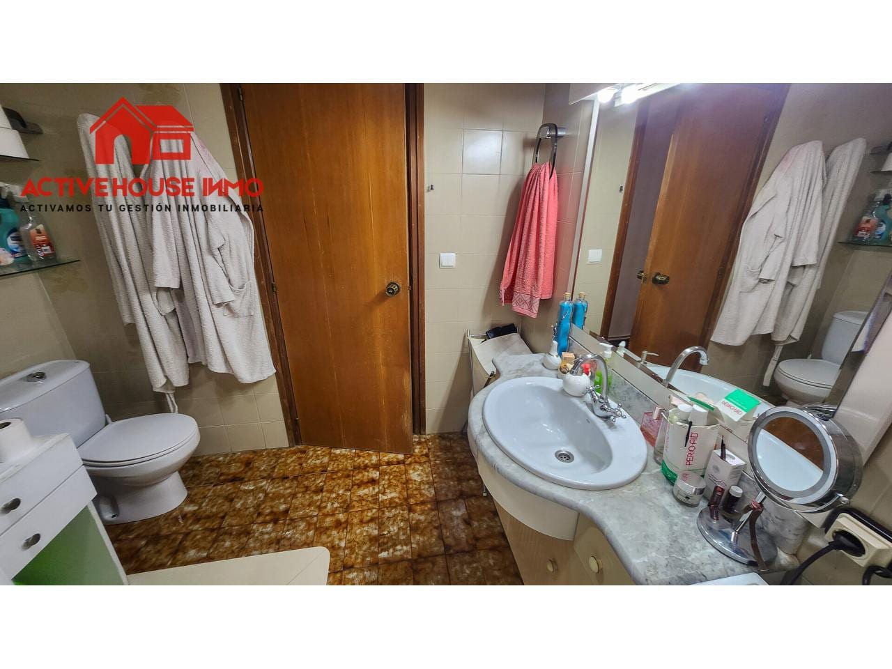 Dos pisos independientes con grande almacén en Alcanar, ideal para varias familias. - Foto 15