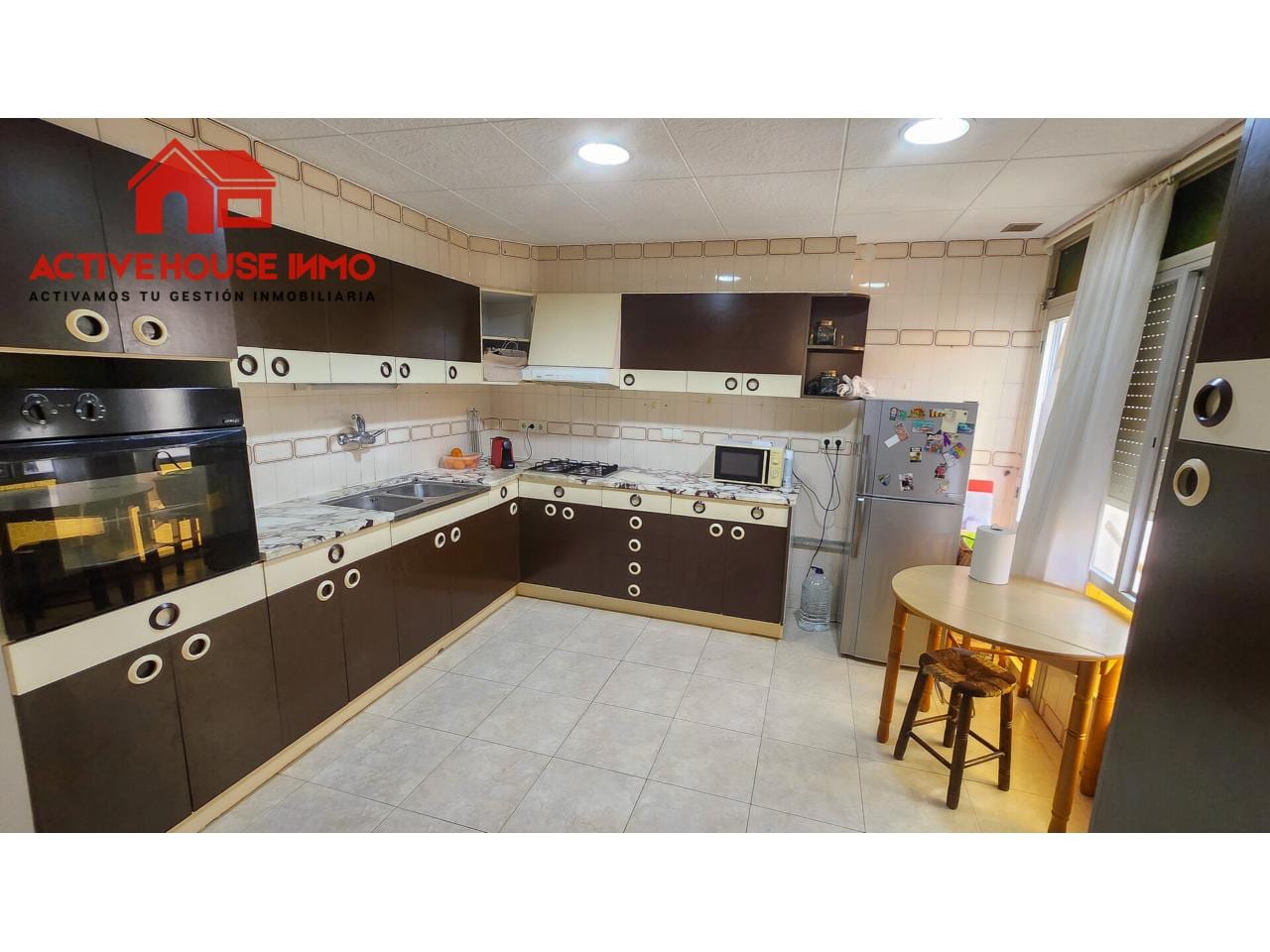 Dos pisos independientes con grande almacén en Alcanar, ideal para varias familias. - Foto 26
