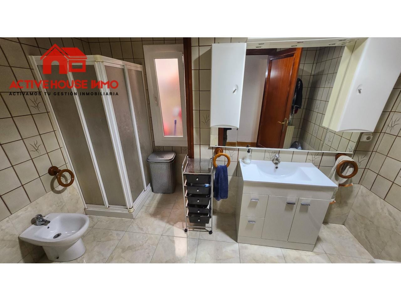 Dos pisos independientes con grande almacén en Alcanar, ideal para varias familias. - Foto 33