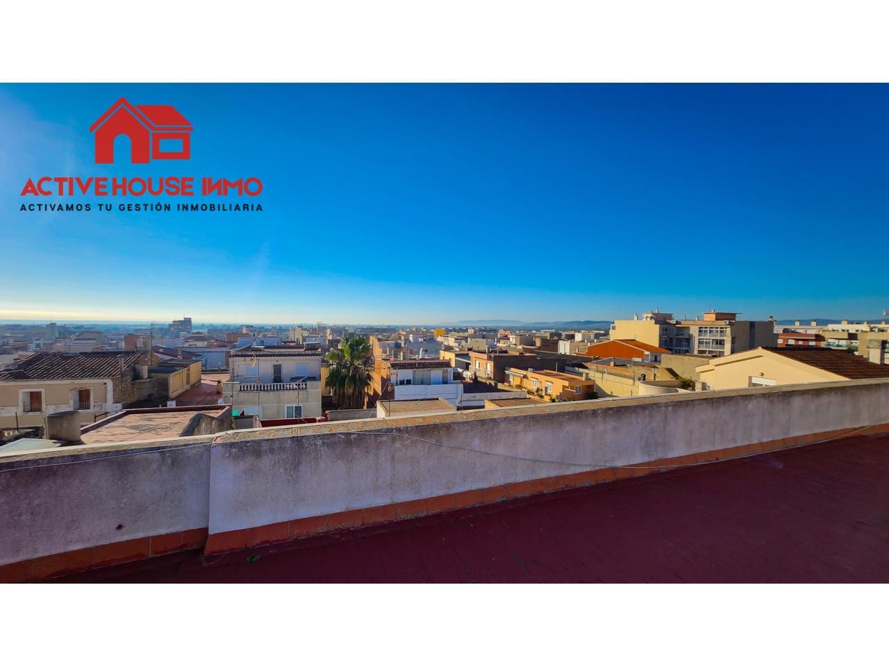 Dos pisos independientes con grande almacén en Alcanar, ideal para varias familias. - Foto 4