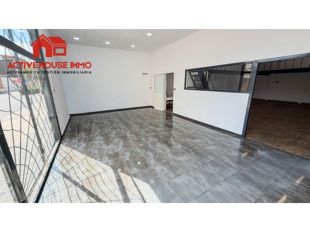 Local Comercial en Alquiler en Santa Bàrbara