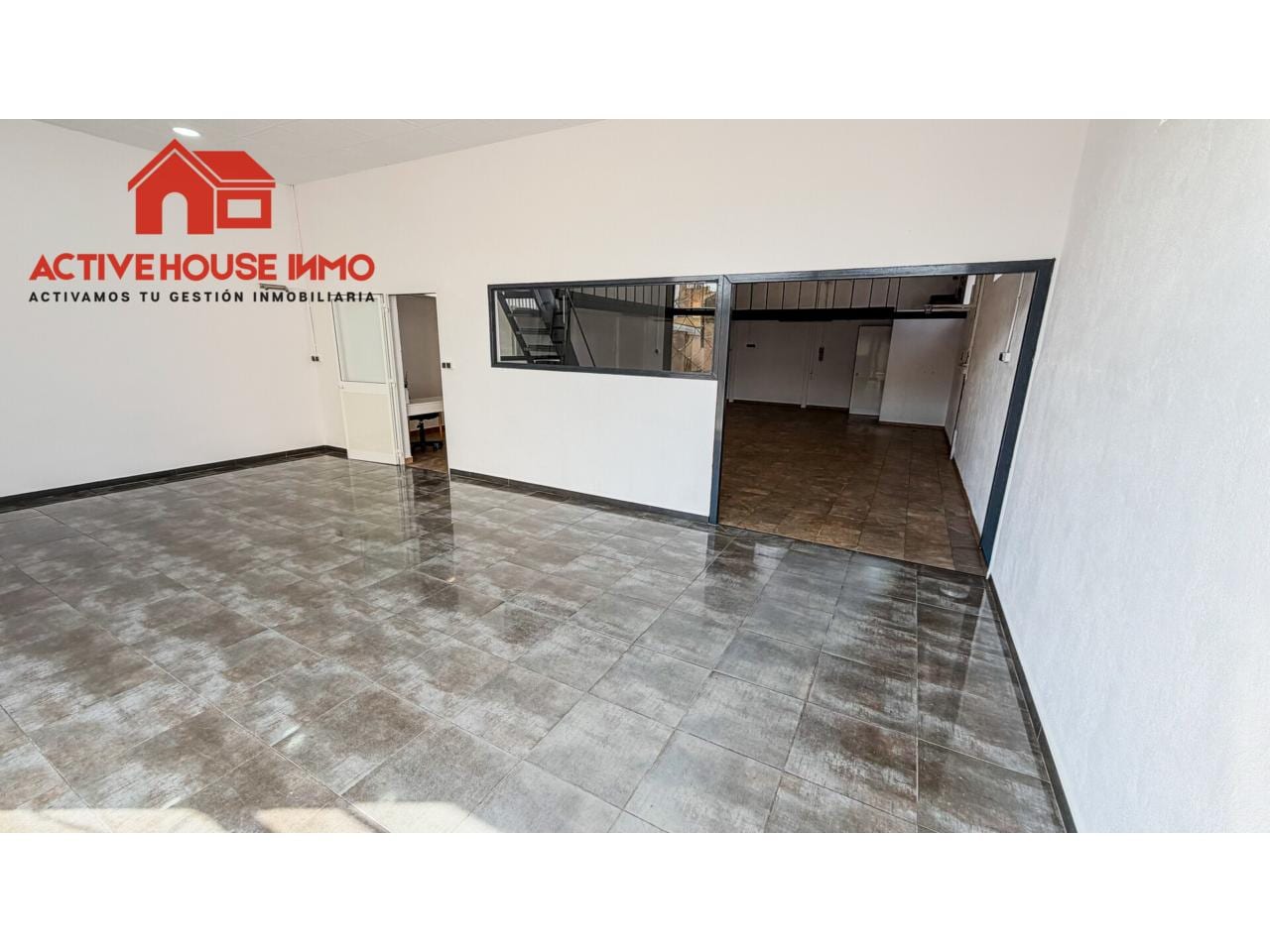 Local Comercial en Alquiler en Santa Bàrbara - Foto 4
