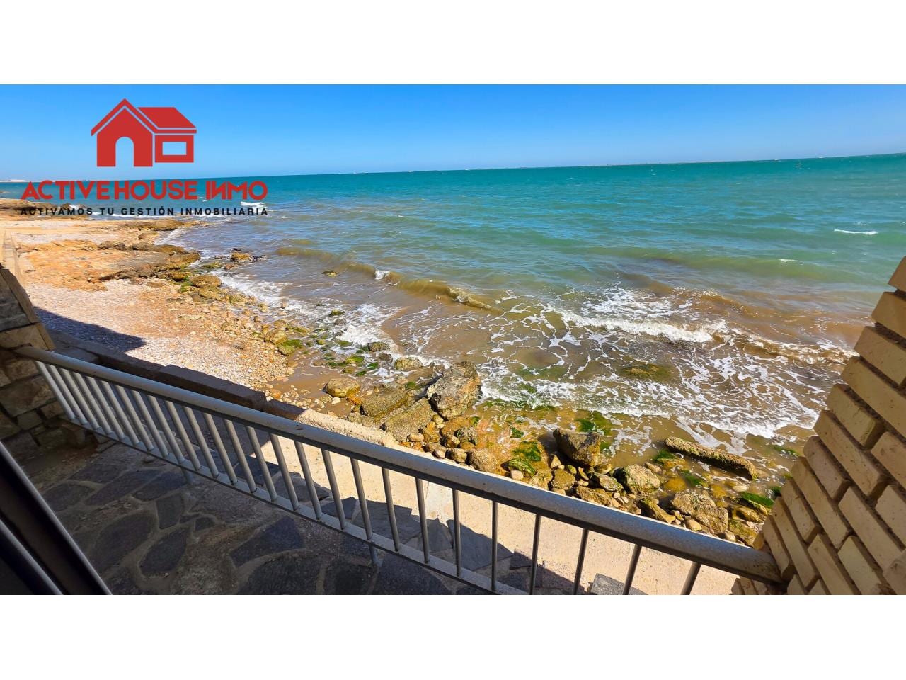 Venta de chalet primera linea unifamiliar en Alcanar Playa - Foto 10