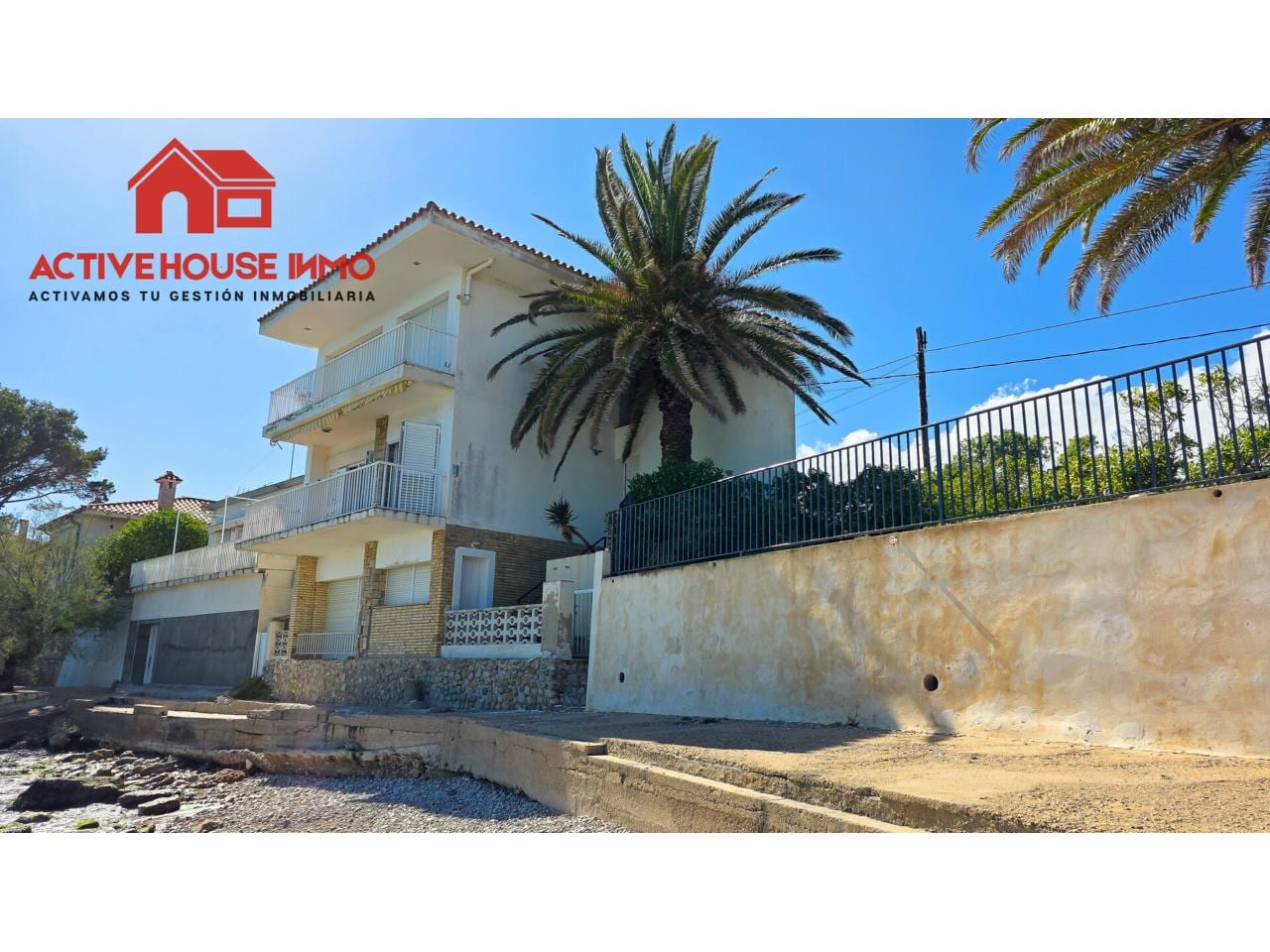 Venta de chalet primera linea unifamiliar en Alcanar Playa - Foto 4