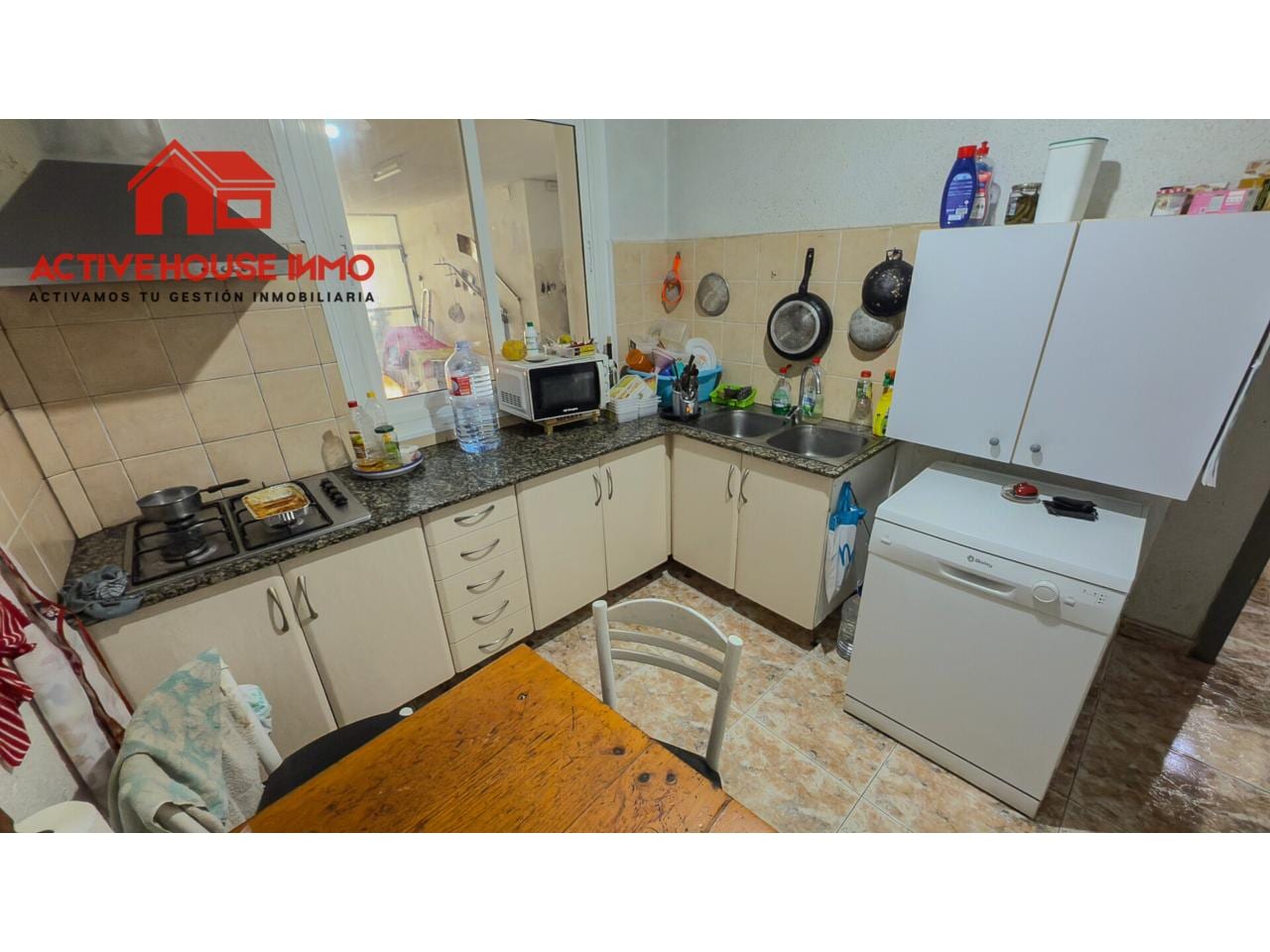 Venta de casa con almacén y 5 habitaciones en Deltebre - Foto 8