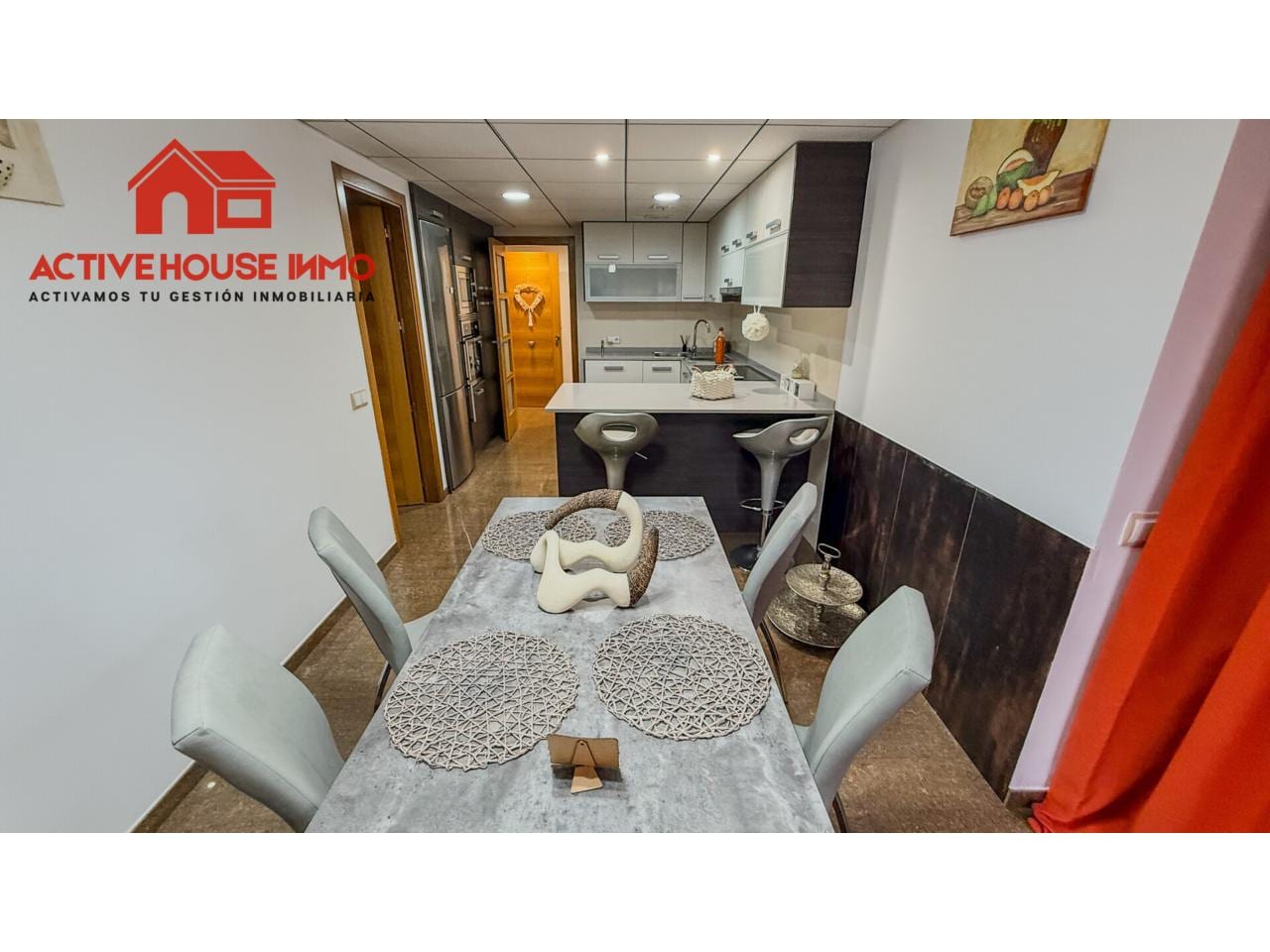 Preciosa casa con garaje en Santa Bàrbara, asoleada y con acceso por dos calles. - Foto 19