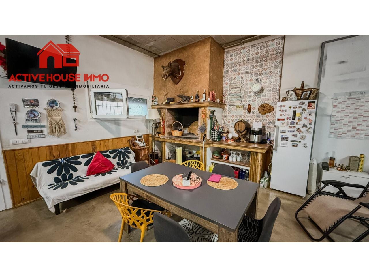 Preciosa casa con garaje en Santa Bàrbara, asoleada y con acceso por dos calles. - Foto 47