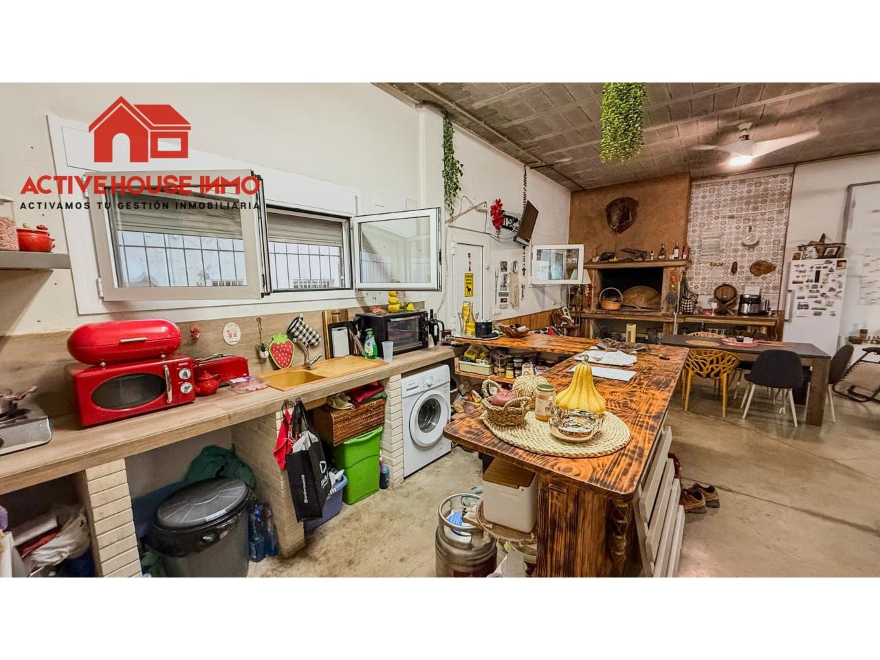 Preciosa casa con garaje en Santa Bàrbara, asoleada y con acceso por dos calles. - Foto 50