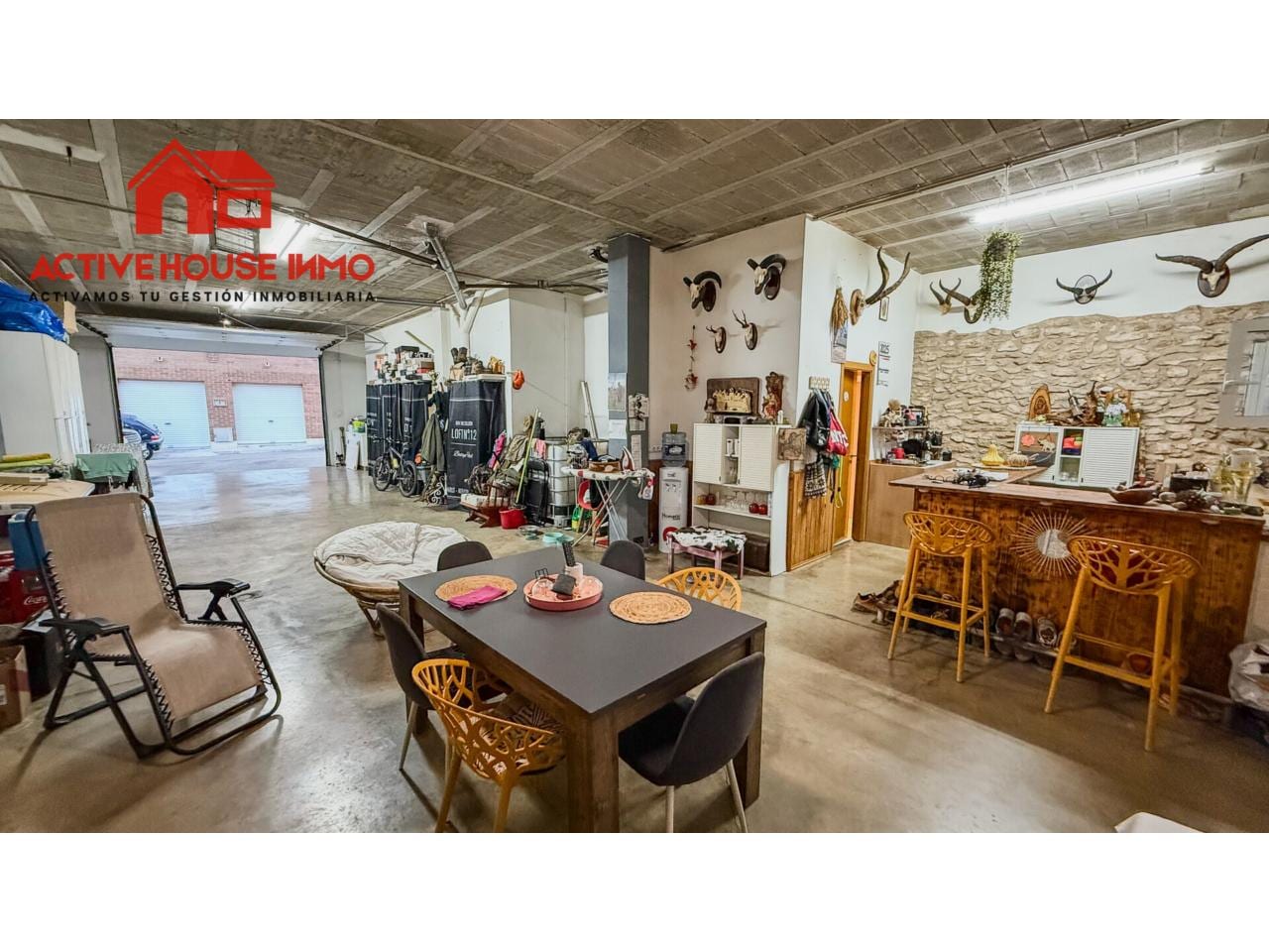Preciosa casa con garaje en Santa Bàrbara, asoleada y con acceso por dos calles. - Foto 56