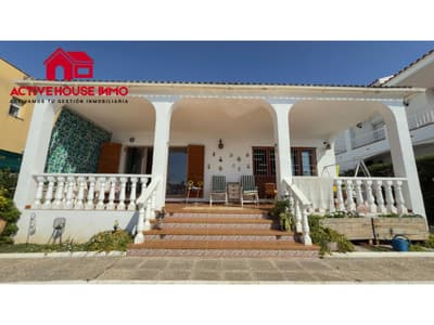 Venta de chalet unifamiliar en Alcanar