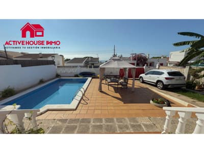 Venta de chalet unifamiliar en Alcanar