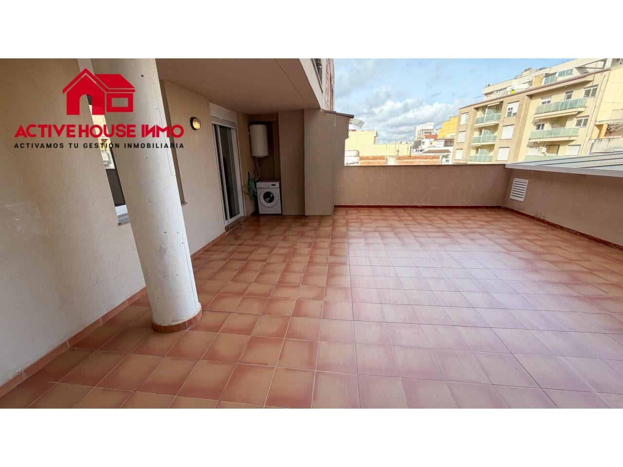Venta de piso con una magnifica terraza en La Ràpita - Foto 3