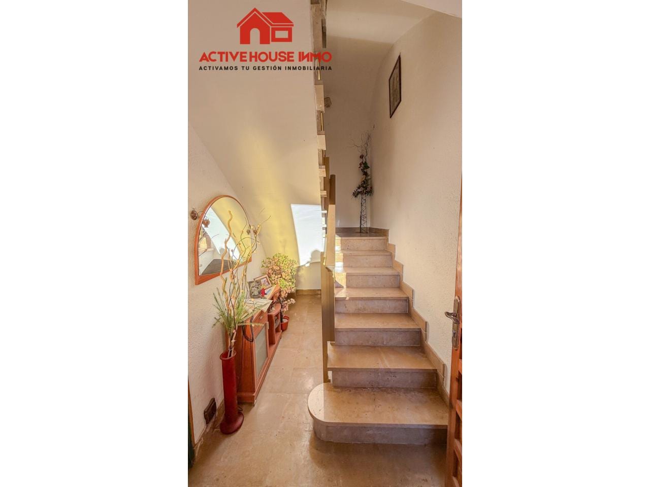 Venta de Casa con patio y amplia parcela en Santa Bàrbara - Foto 3