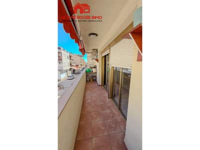 Venta de piso de casa independiente con almacen en La Ràpita