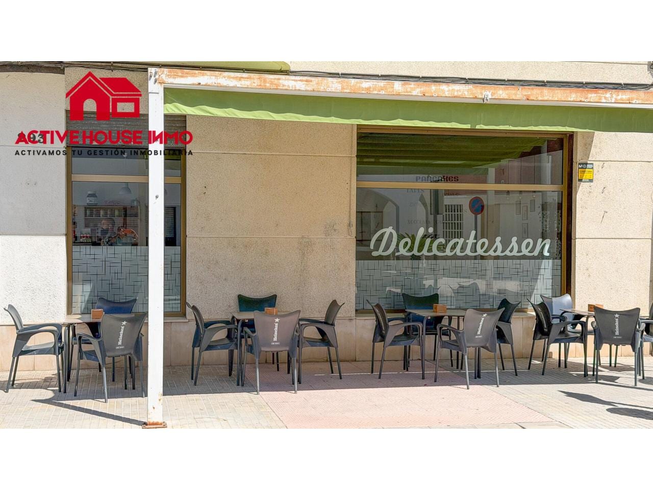 Traspaso de local comercial uso cafeteria en Deltebre - Foto 2