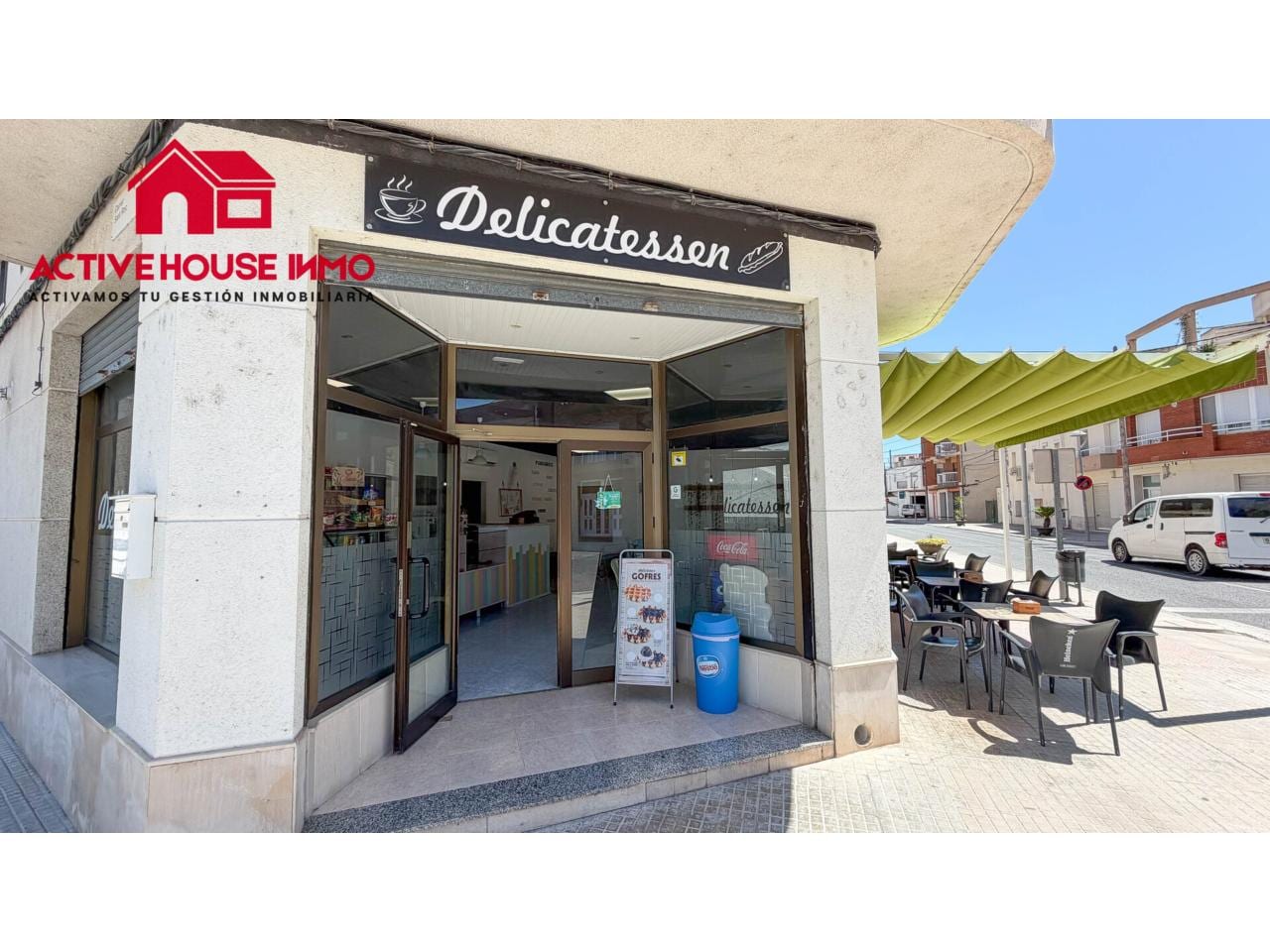 Traspaso de local comercial uso cafeteria en Deltebre - Foto 3