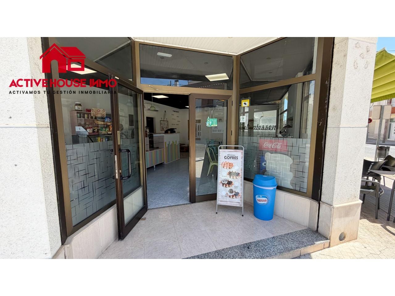 Traspaso de local comercial uso cafeteria en Deltebre - Foto 4