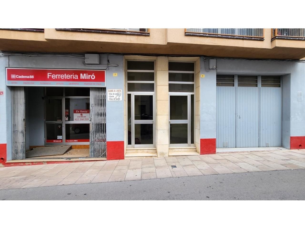 Local comercial con muchas posibilidades en Santa Bàrbara - Foto 3