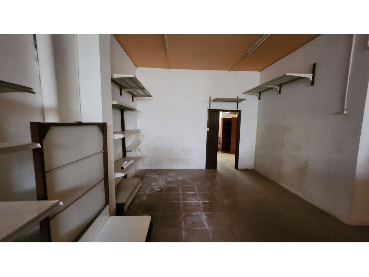 Local comercial con muchas posibilidades en Santa Bàrbara - Foto 7