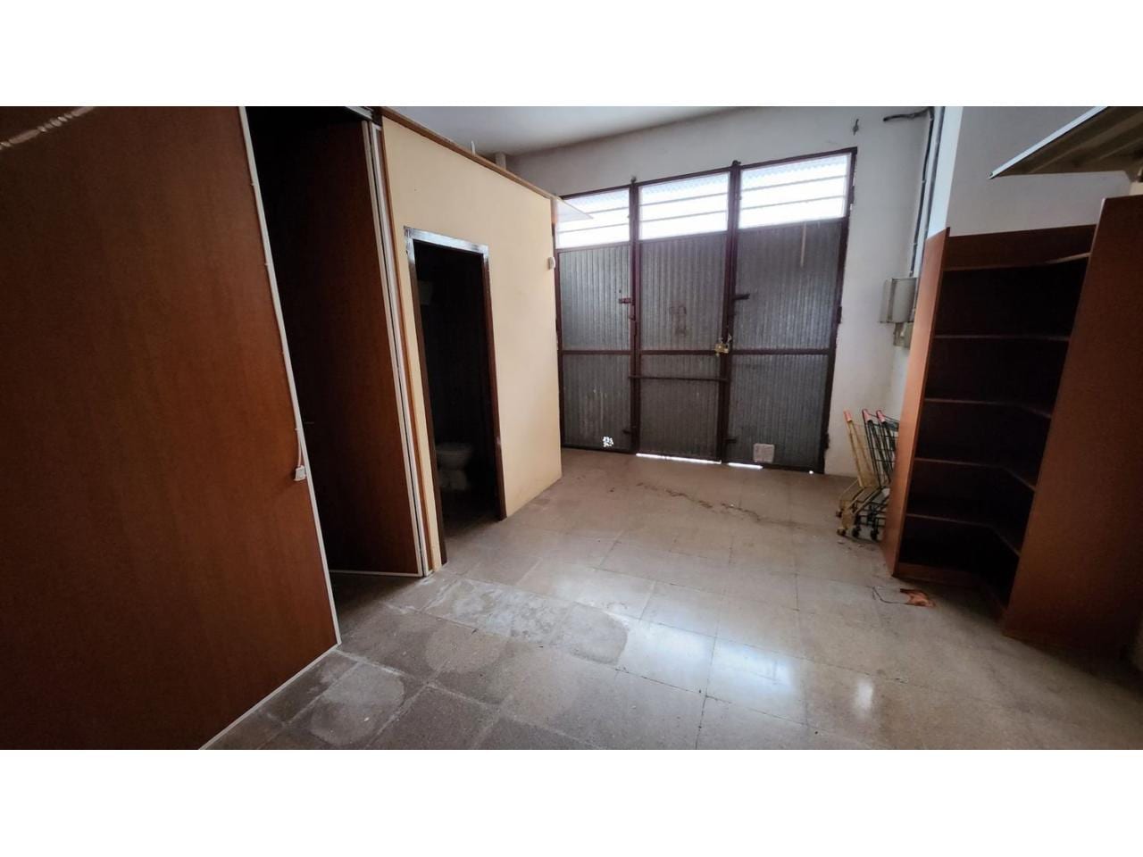 Local comercial con muchas posibilidades en Santa Bàrbara - Foto 9