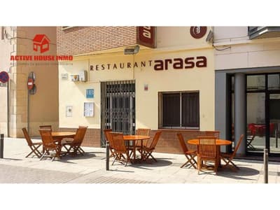 Oportunidad magnífica de negocio con vivienda en Santa Bàrbara