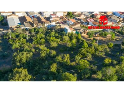 Terreno con posibilidad de edificar en Godall