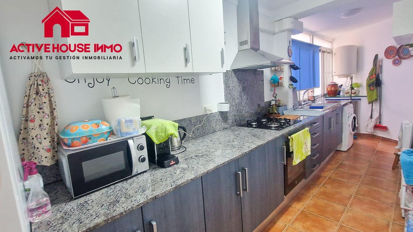 Piso de 3 habitaciones en el centro de La Rapita, Zona Ayuntamiento. - Foto 4