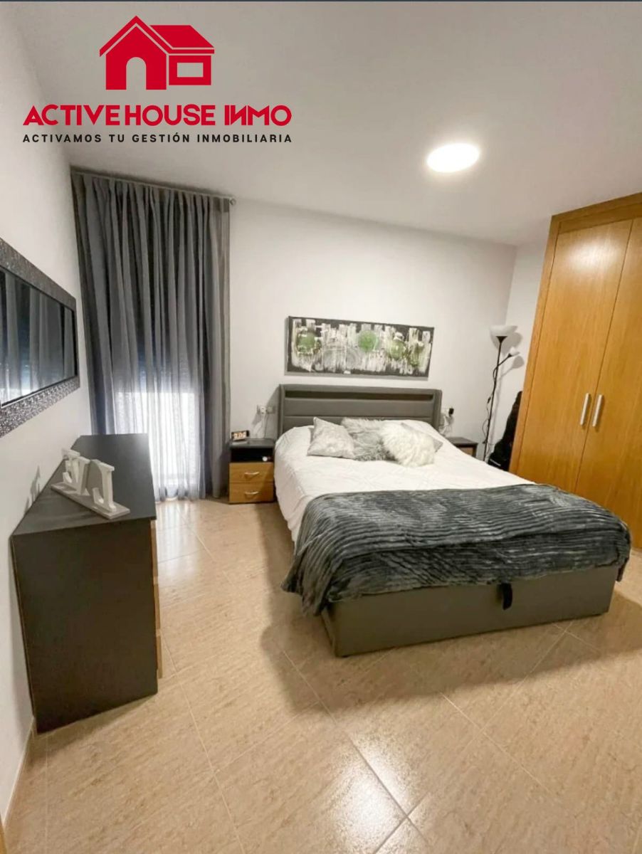 Piso de 2 habitaciones con dos plazas de parking en La Ràpita