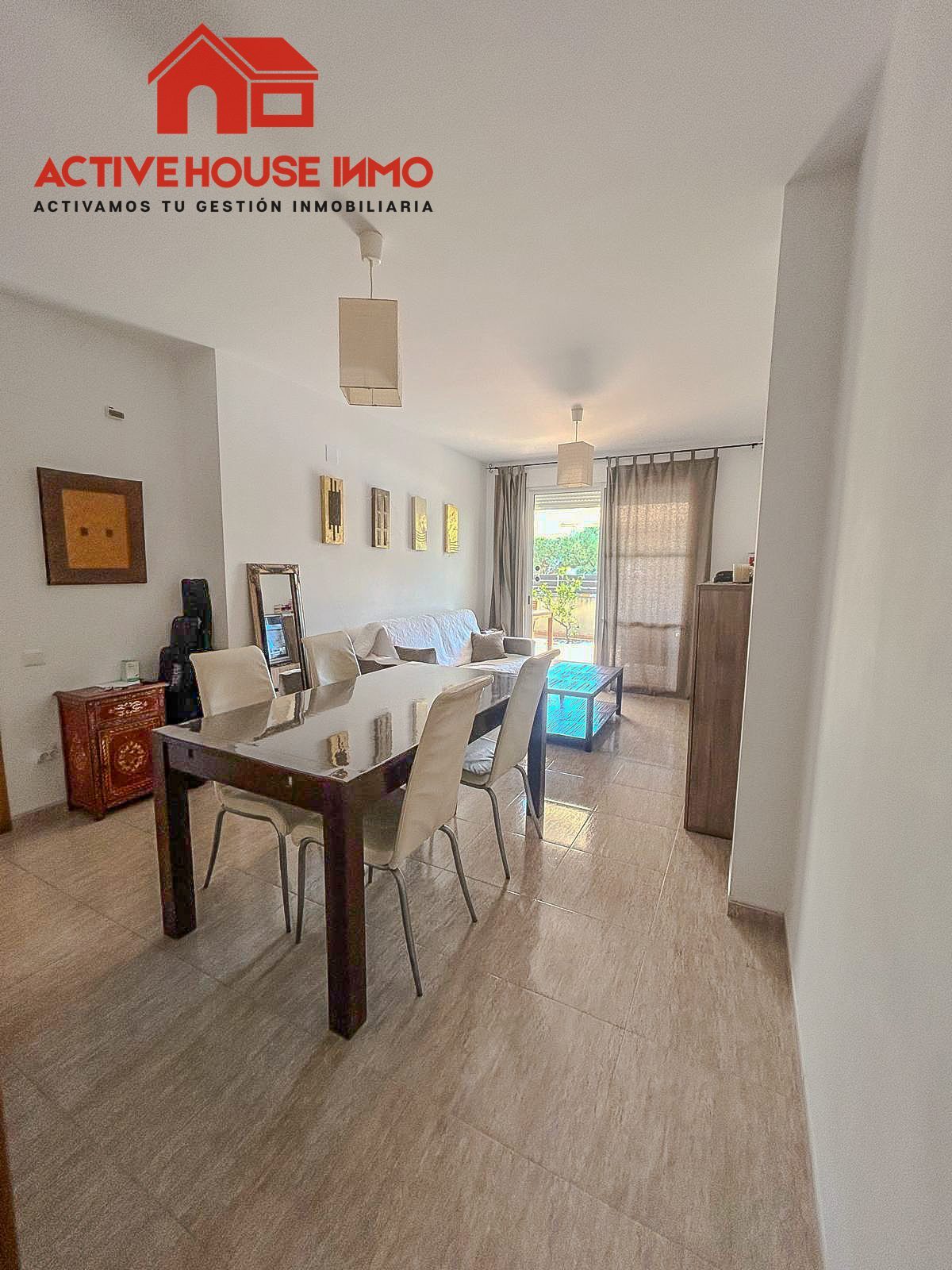 Planta baja independiente con un amplia terraza y trastero en Urbanización Garbí- Alcanar Playa - Foto 13