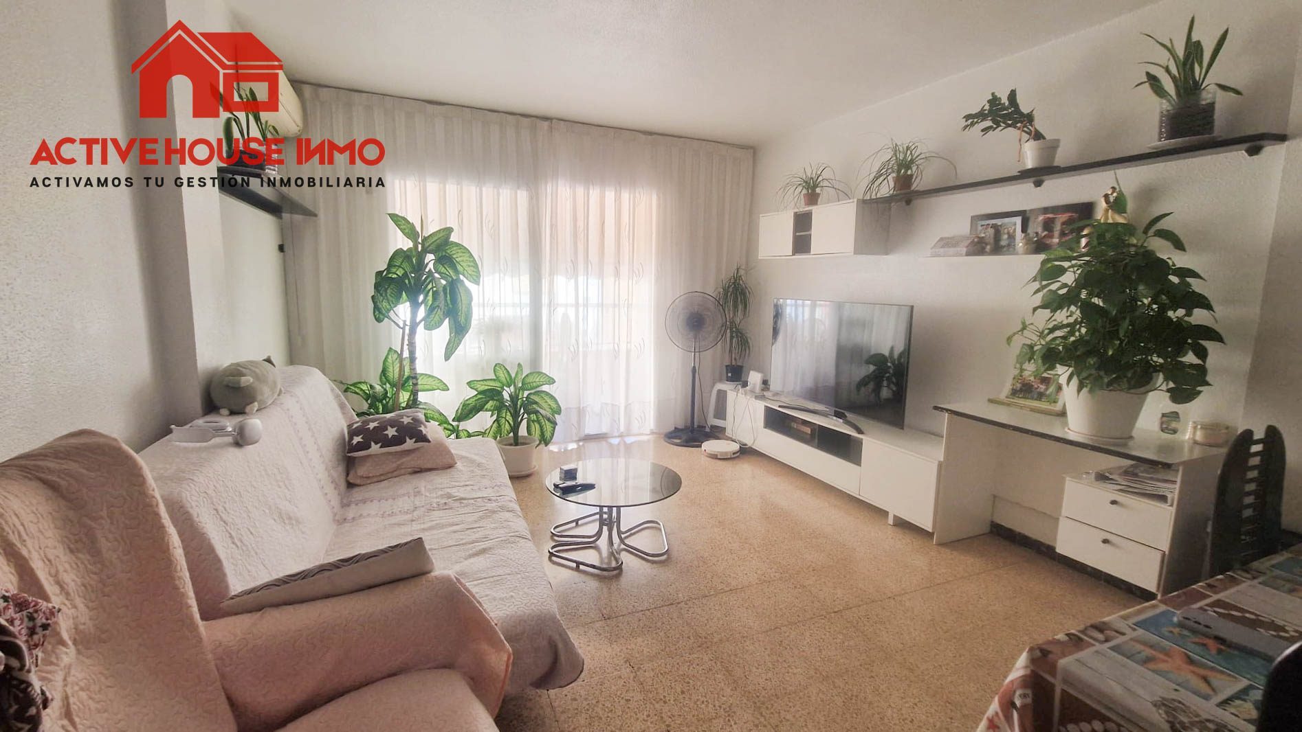 Piso de 4 habitaciones con terraza en La Ràpita - Foto 1