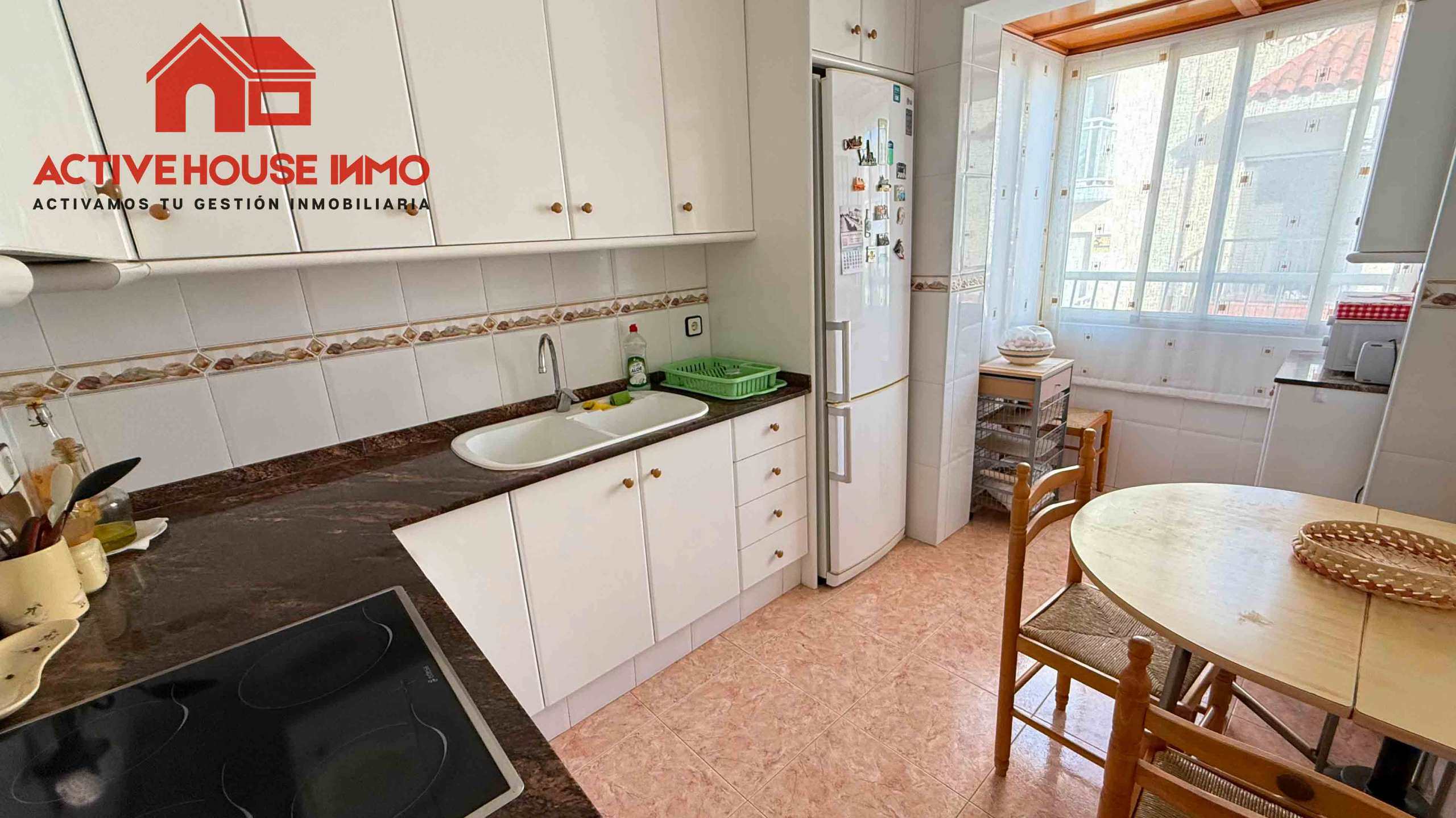 Amplio piso en zona playas de La Ràpita - Foto 8
