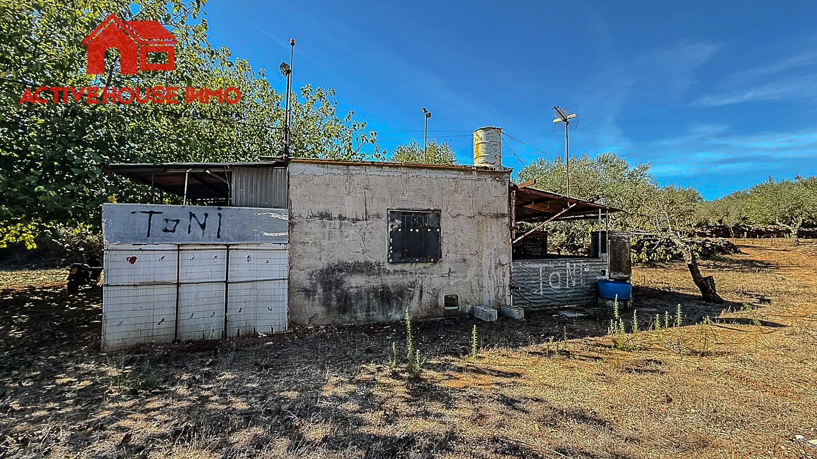 Finca rústica con pequeña caseta y agua en Masdenverge - Foto 10