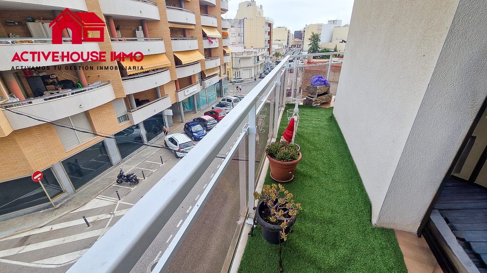 Piso amplio de 3 habitaciones con terraza en La Ràpita - Foto 5