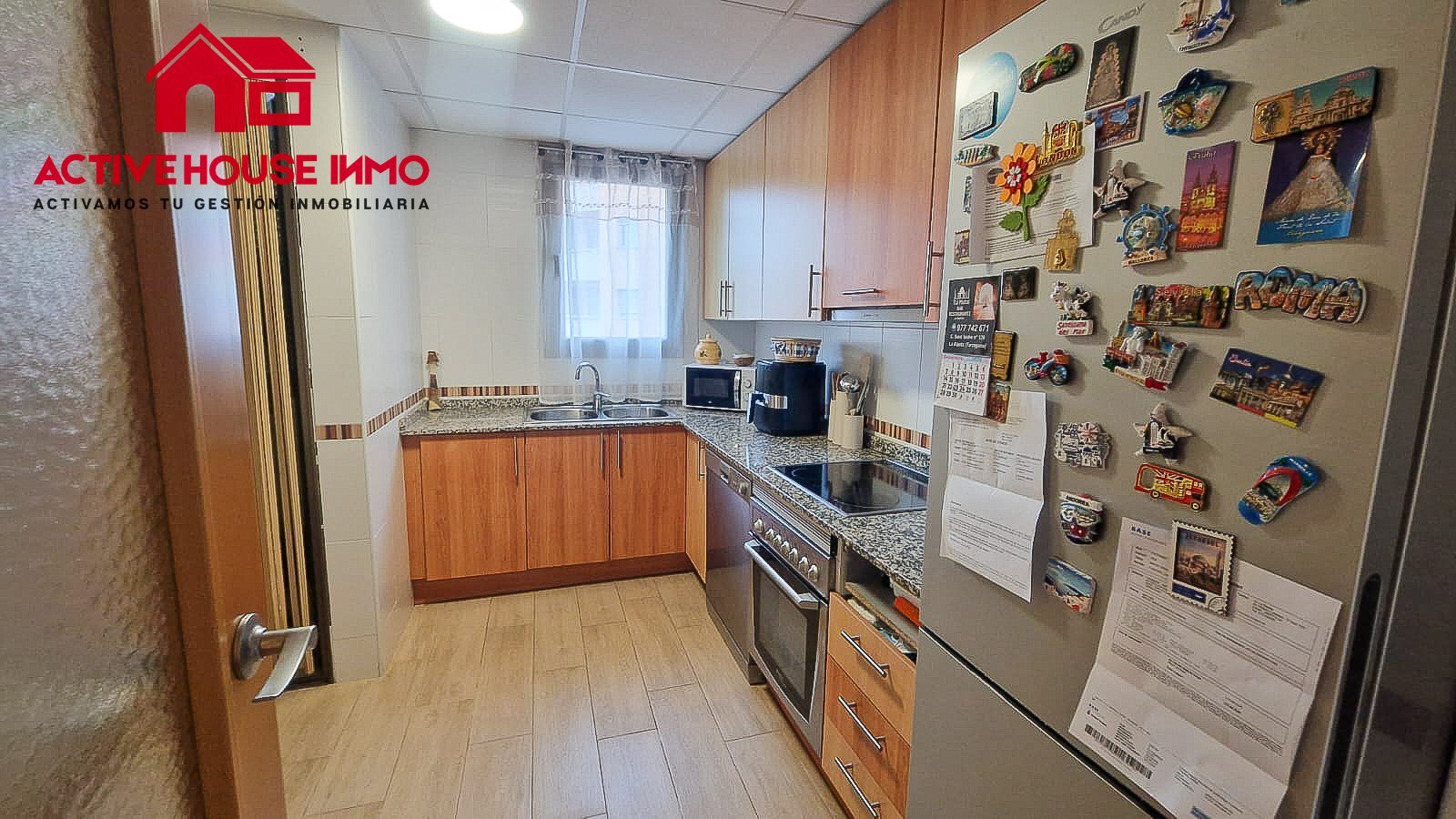 Piso amplio de 3 habitaciones con terraza en La Ràpita - Foto 9