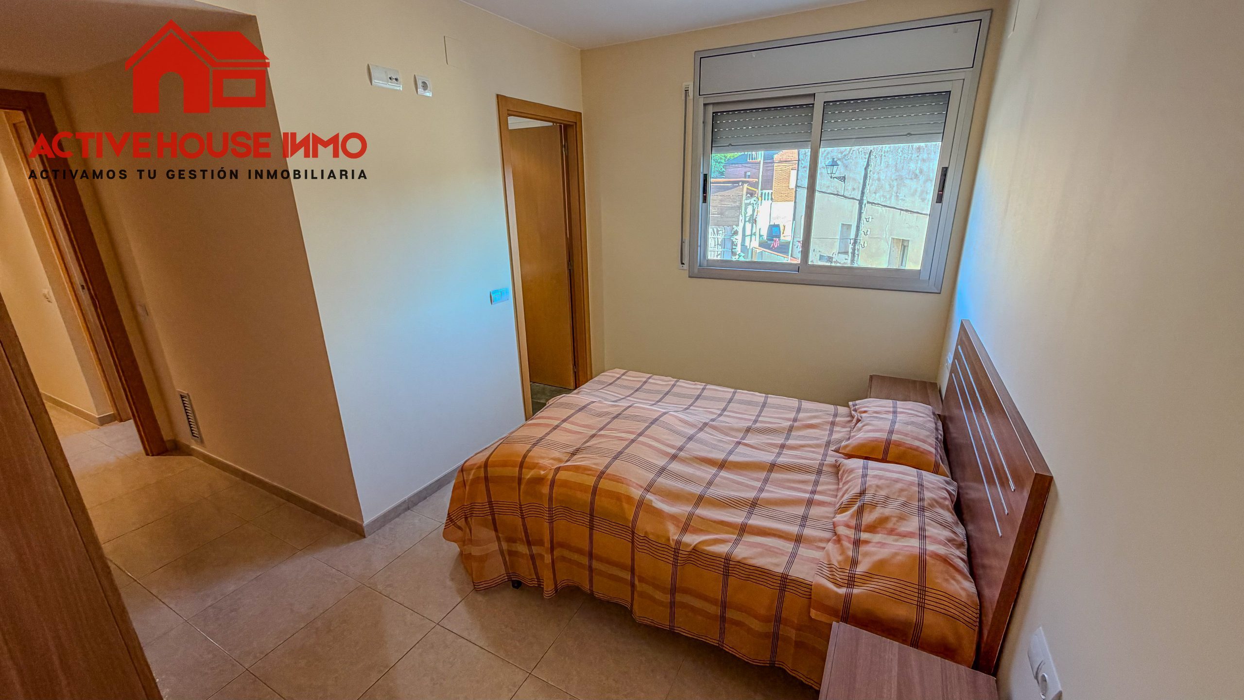 Piso para entrar a vivir en Masdenverge - Foto 12