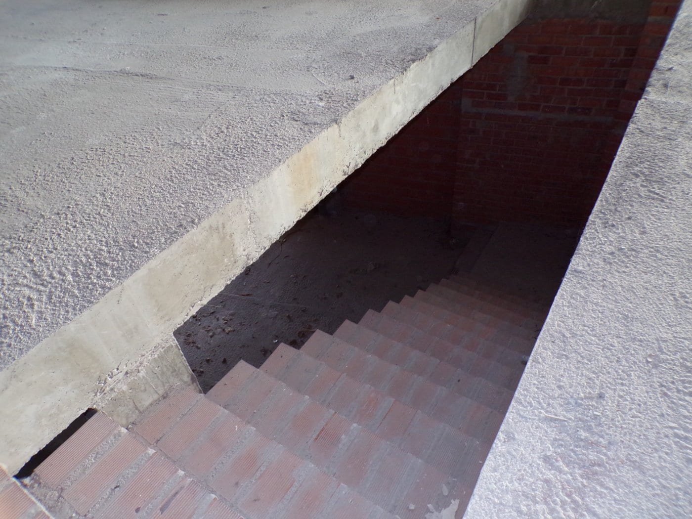 Local muy amplio,no busques mas aqui esta tu negocio,llamanos en Castellon - Castello de la Plana - Imagen 14