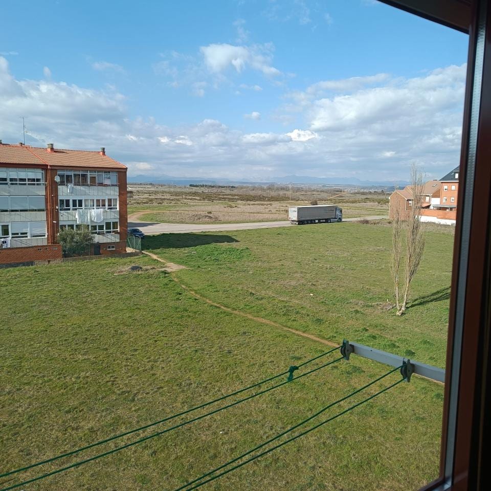 Piso en Calle Javier Pascual (La Virgen del Camino) - Foto 6