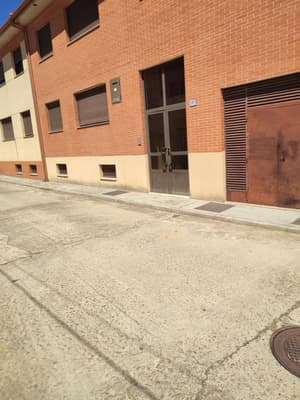 Piso en calle el Almendro, 32